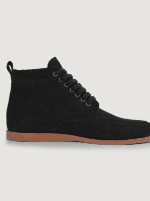 Bearman_Moc_Toe_Black_Suede_Boots_Side-3-1695986564609_d4b24ae7-055e-47c7-b605-b635219f1934.jpg